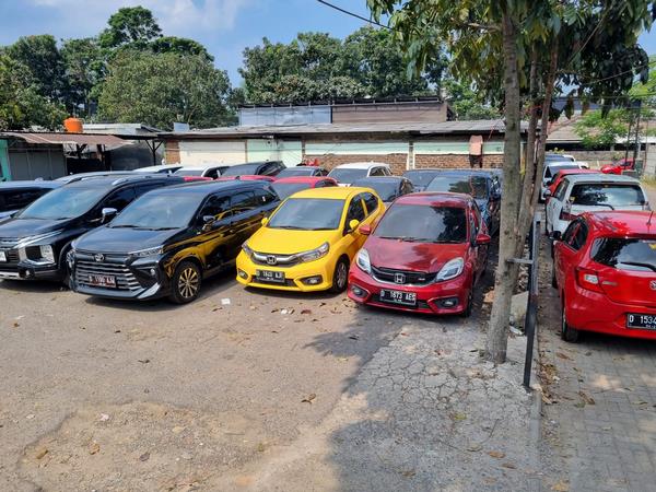 galeri kacong rent car (10)